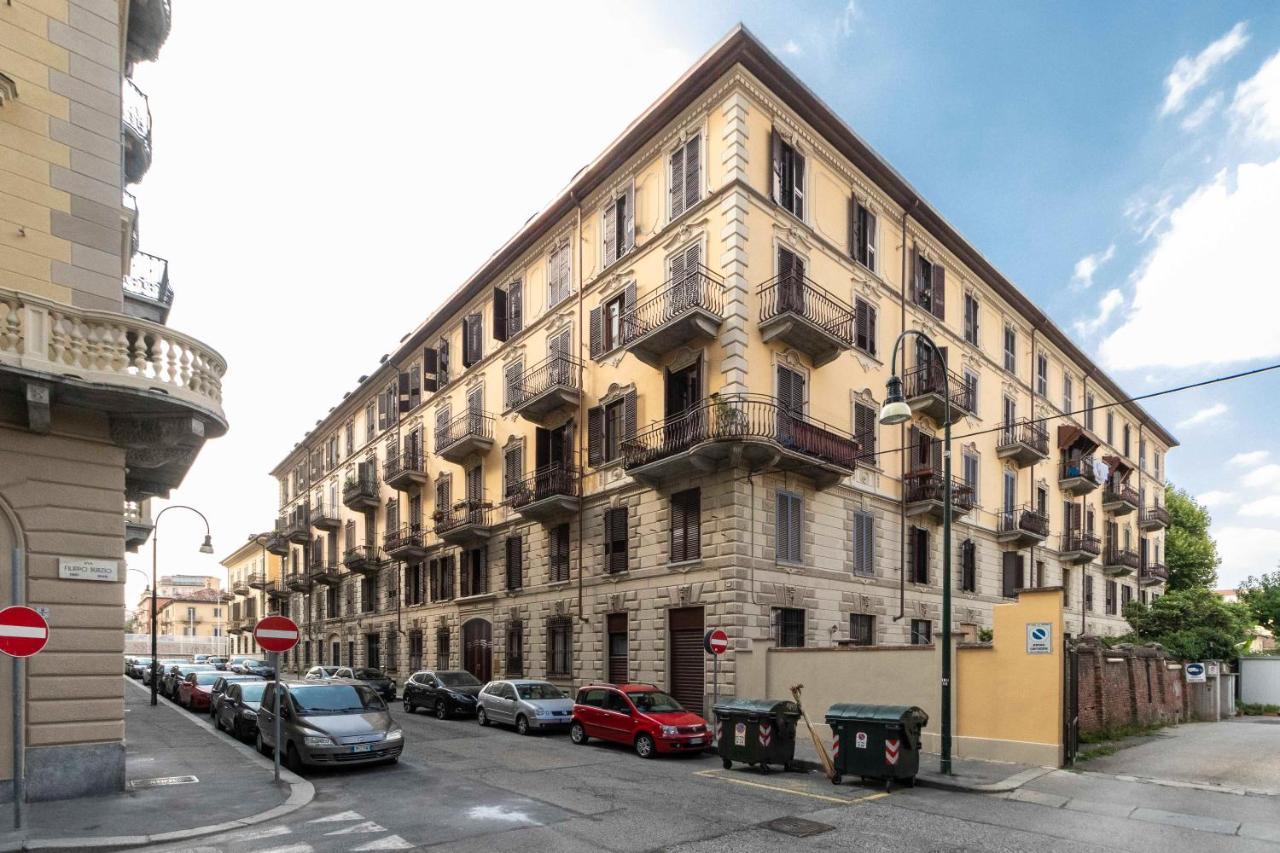 Santa Chiara Apartment Near Piazza Statuto Turim Exterior foto